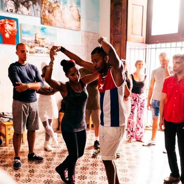 Clases de bailes cubanos